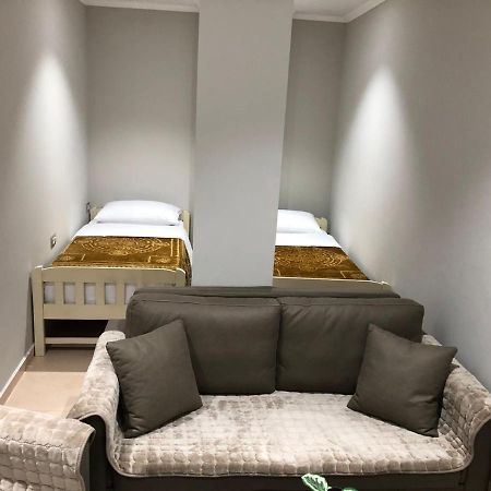 Cozy Guesthome คอร์เชอ ภายนอก รูปภาพ
