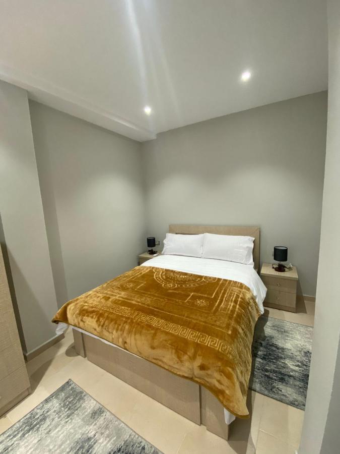 Cozy Guesthome คอร์เชอ ภายนอก รูปภาพ