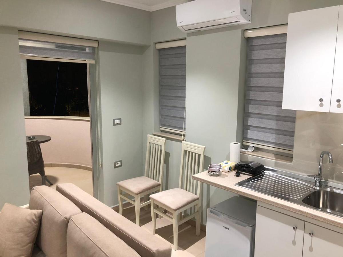 Cozy Guesthome คอร์เชอ ภายนอก รูปภาพ